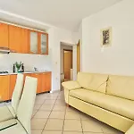 Vera Apartman *