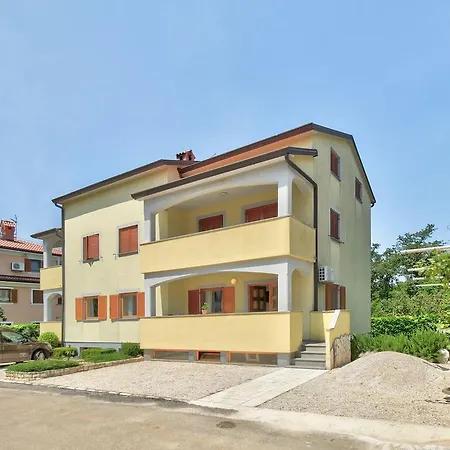 Apartment Vera Umag