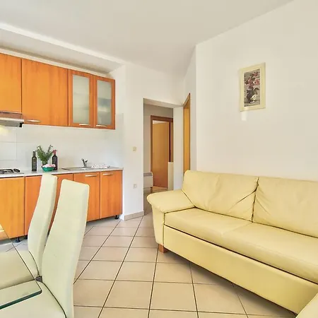 Vera Apartment *
