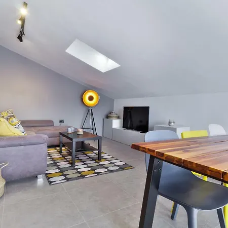 Vera Apartment *